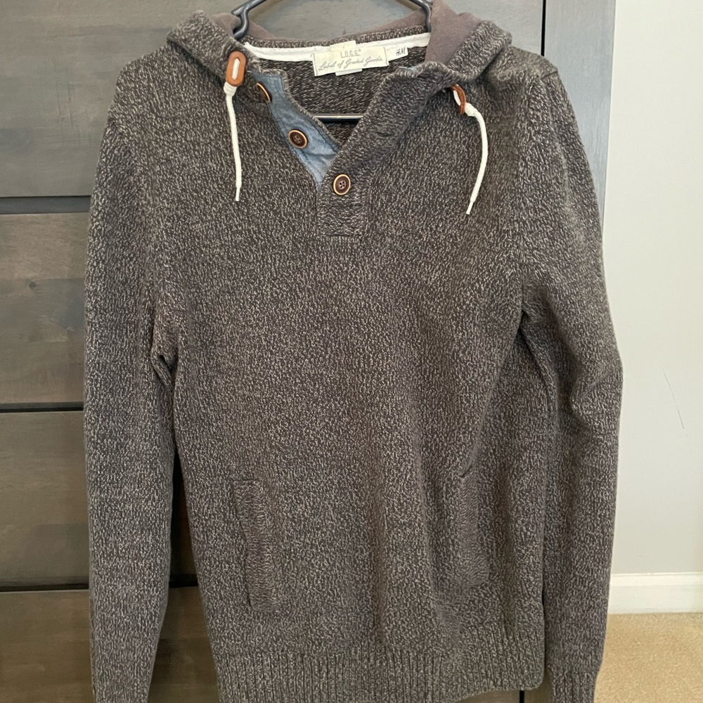 H&M Men’s Hooded Sweater